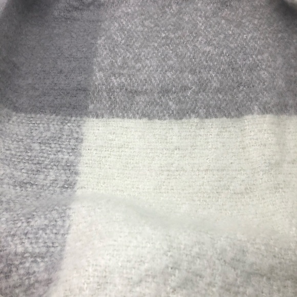 Free People Grey Plaid Soft Blanket Scarf - Picture 7 of 7